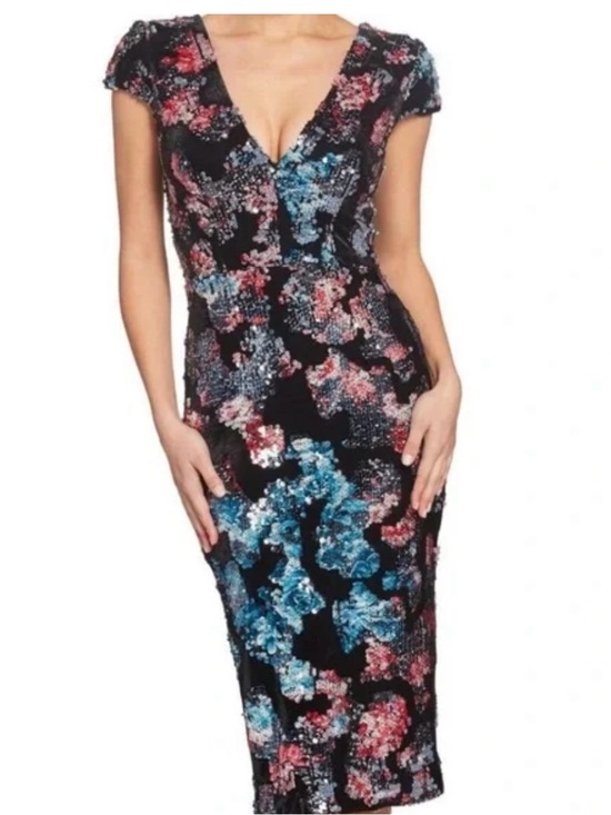 Dress the Population Dresses & Skirts - NWT Dress the Population Jaleah Sequin Dress L